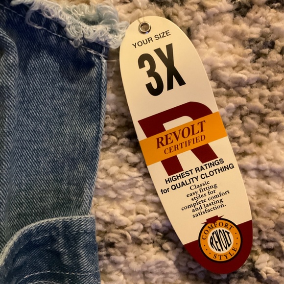 NWOT Plus Sizes ladies sleeveless zip Belted Denim Vest/ jacket Revolt - Picture 4 of 6